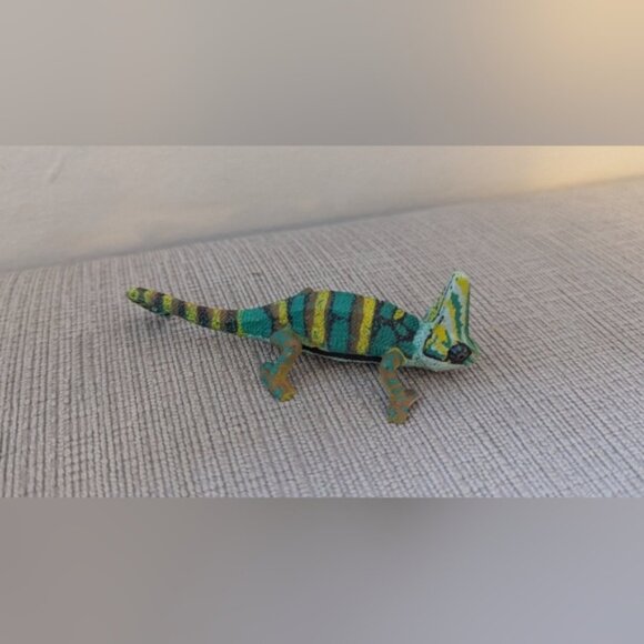 Chameleon Figurine Toy - Picture 1 of 1